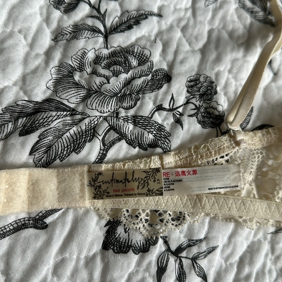 Free people lace bralette - Picture 5 of 5